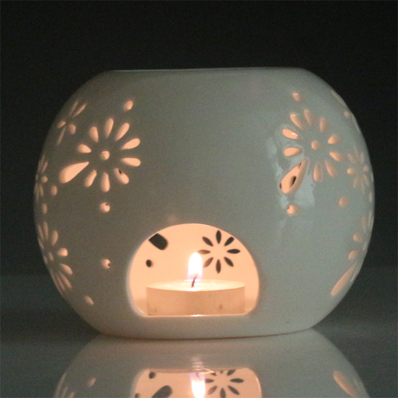 Crafts Ceramic Candlestick Room Candle Holder European Candlestick Flower Hollow Porcelain craft