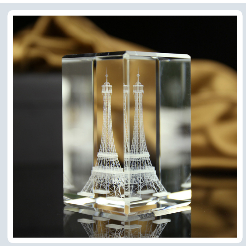 Manufacturers direct selling 3D crystal crafts inside the Eiffel Tower decoration creative customized logo patterns
