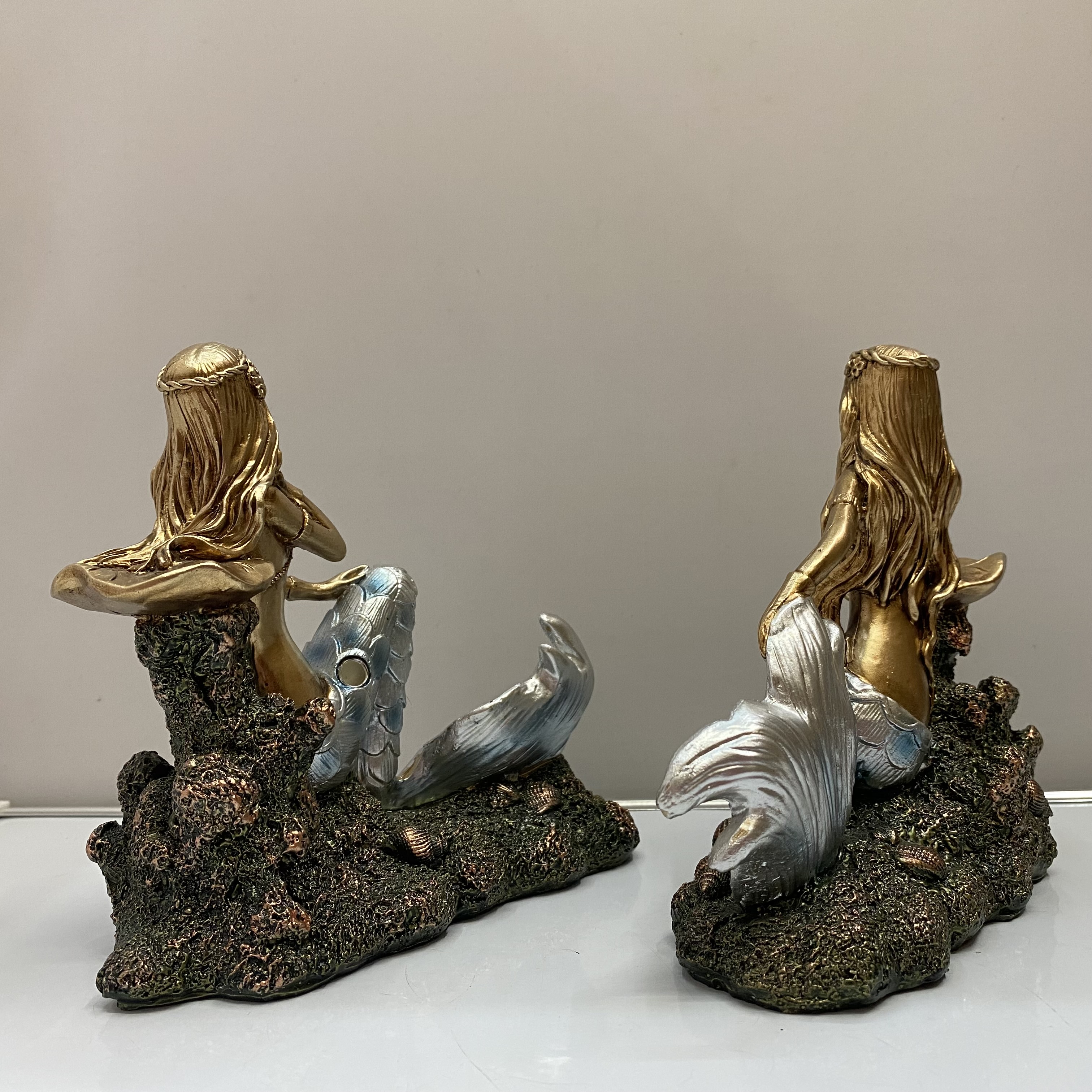Resin Crafts Modern Simple Cover Two Mermaid Decoration TV Cabinet Wine Cabinet Living Room Craft Gift Decoration