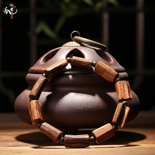 Liansheng Noble Bodhisattva Chess Submerged Old Materials Customized Wooden Craftwork Auspicious Wood crafts