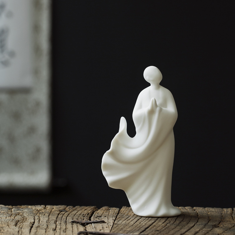 Factory Blanc De Chine Chinese Zen Buddha Little Monk Tea Pet Decoration Ceramic Antique Shelf Study Room Decoration