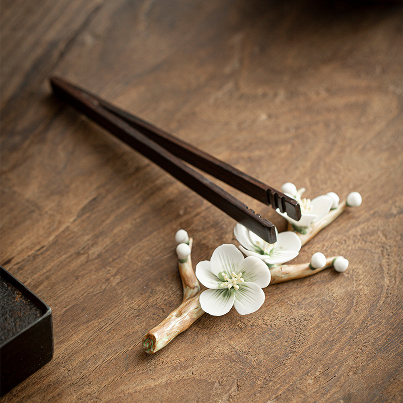 Ceramic Flower Creative Pen Shelf Japanese Tea Ceremony Decoration Tea Ornaments Zen Small Ornaments Buddha Worship