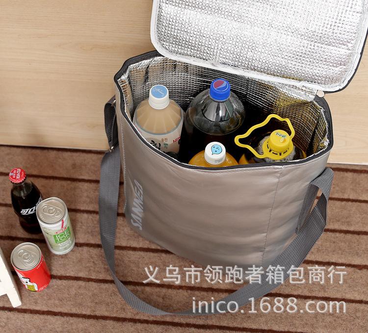 M ice bag leather clad silver thermal insulation membrane insulation bag lunch lunch bag manufacturers spot wholesale