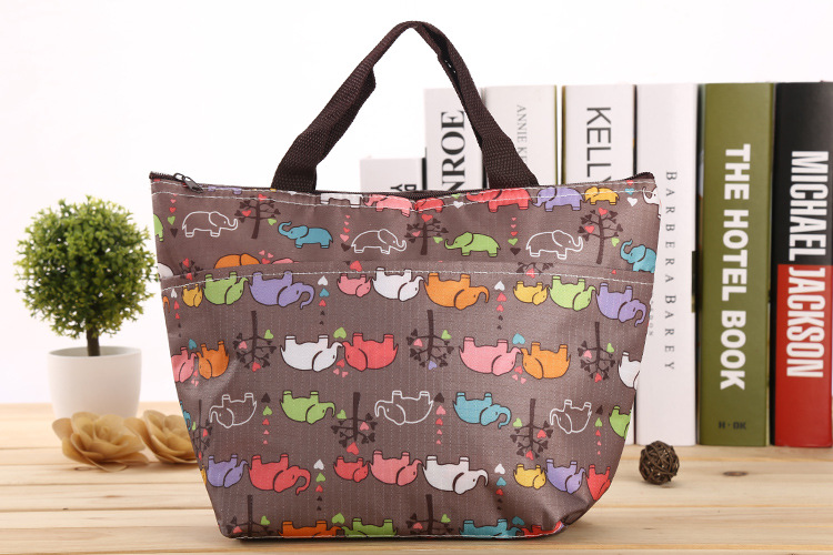 Printed Oxford Cloth Portable Ice Bag Thermal Bag Ice Pack Lunch Bag Lunch Box Bag Outdoor Picnic Bag Insulated Bag Printed Oxford Cloth Portable Ice Bag Thermal Bag Ice Pack Lunch Bag Lunch Box Bag Outdoor Picnic Bag Insulated Bag