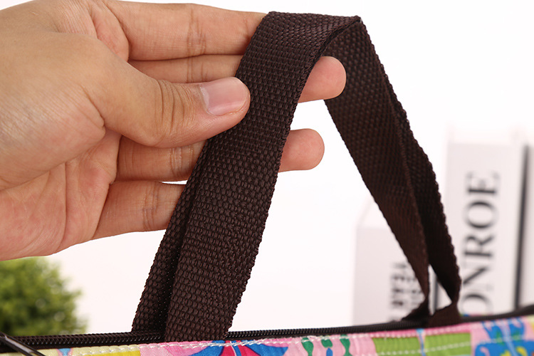 Printed Oxford Cloth Portable Ice Bag Thermal Bag Ice Pack Lunch Bag Lunch Box Bag Outdoor Picnic Bag Insulated Bag Printed Oxford Cloth Portable Ice Bag Thermal Bag Ice Pack Lunch Bag Lunch Box Bag Outdoor Picnic Bag Insulated Bag