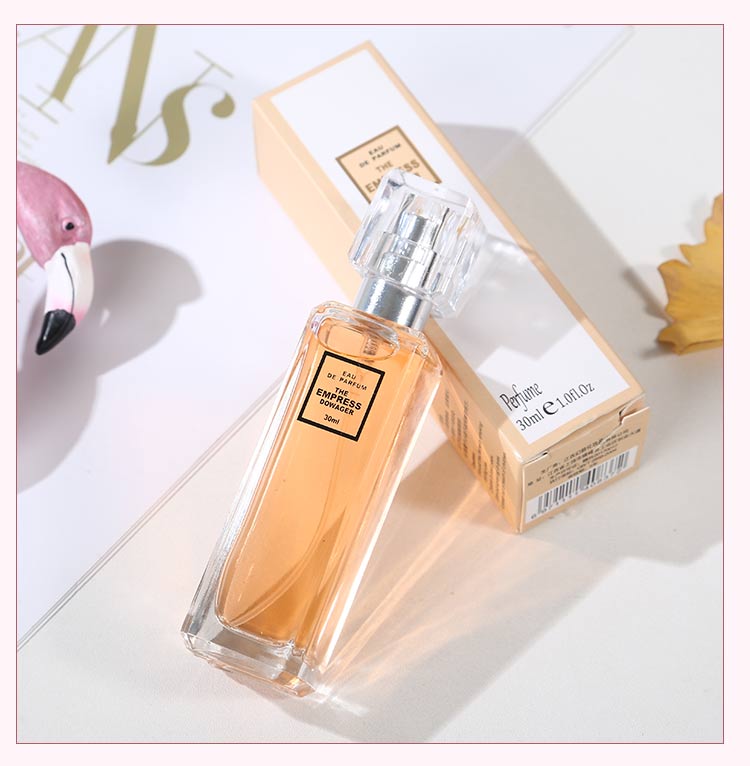 Fragrance lady lasting light fragrance fresh natural student girl charm lure 2019 new genuine product Fragrance lady lasting light fragrance fresh natural student girl charm lure 2019 new genuine product