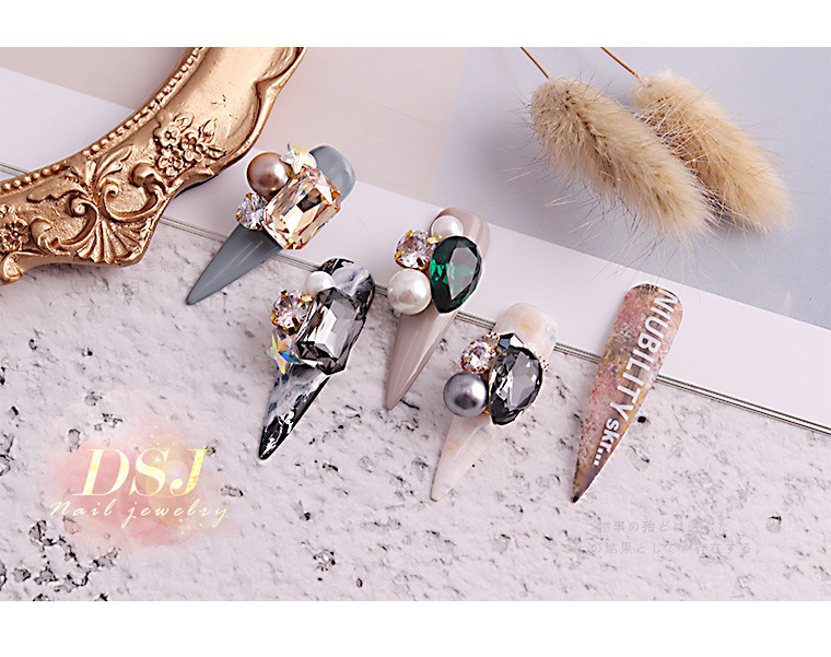 Luxury Handmade Combination Nail Ornament High-End Custom Nail Jewelry Wedding Armor Nail Sticker