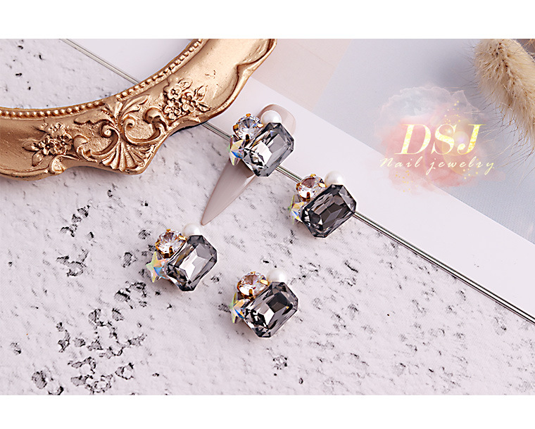 Luxury Handmade Combination Nail Ornament High-End Custom Nail Jewelry Wedding Armor Nail Sticker