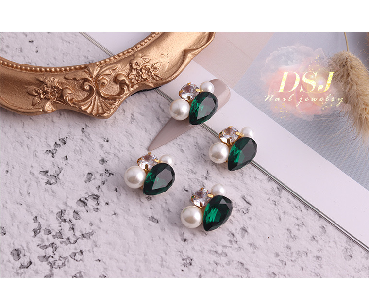 Luxury Handmade Combination Nail Ornament High-End Custom Nail Jewelry Wedding Armor Nail Sticker