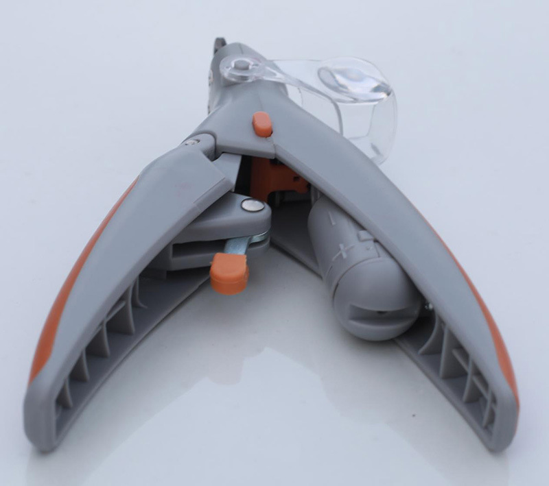 Dog nail scissors pet cat and dog nail clippers with led lights Dog nail scissors pet cat and dog nail clippers with led lights