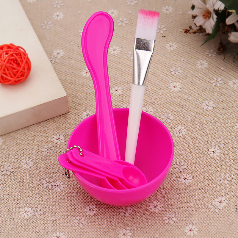 Korean diy beauty mask bowl set of makeup set of four pieces of plastic portable 4 in 1 mask kit wholesale Korean diy beauty mask bowl set of makeup set of four pieces of plastic portable 4 in 1 mask kit wholesale