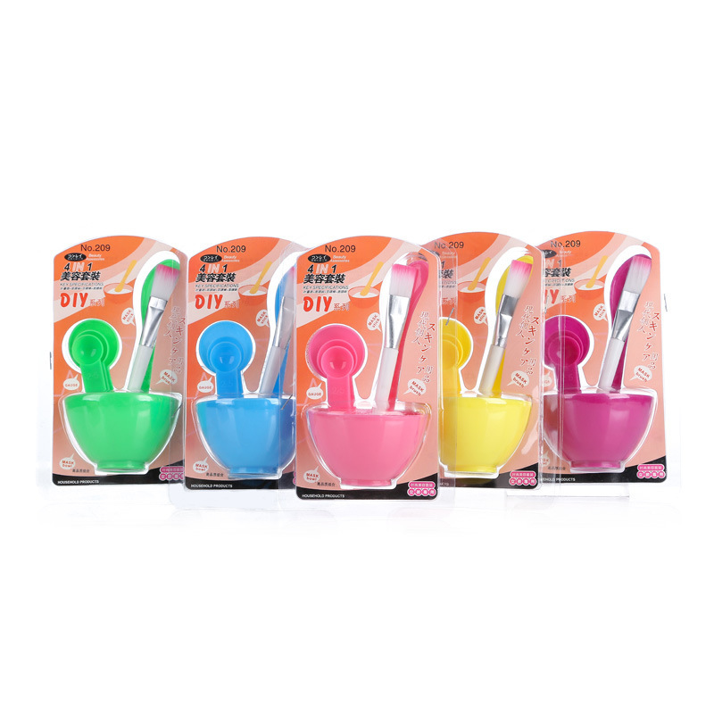 Korean diy beauty mask bowl set of makeup set of four pieces of plastic portable 4 in 1 mask kit wholesale