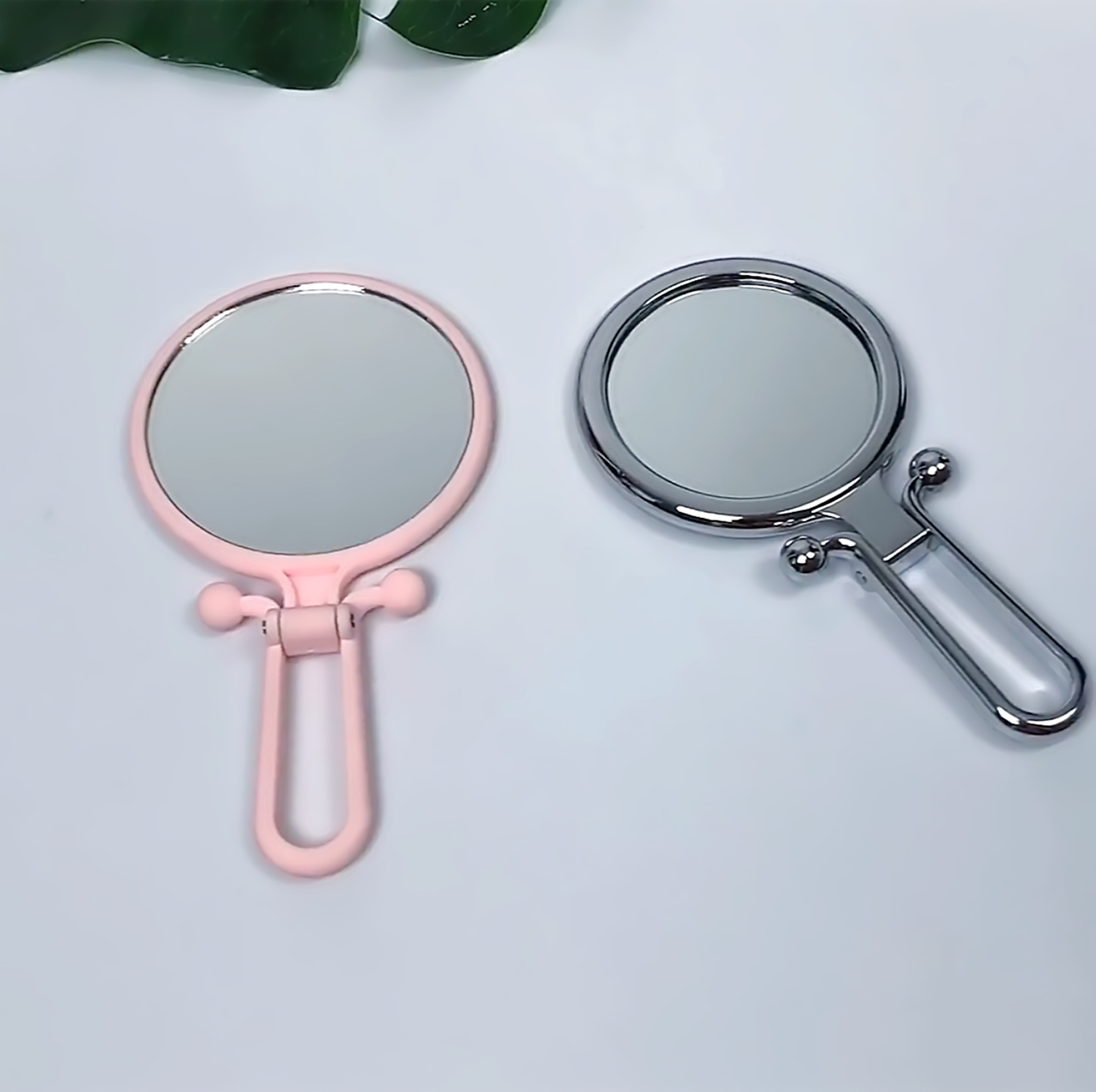 10 Times Magnification Small round Mirror 5 Times Makeup Mirror Princess Mirror Folding Portable Mirror HandHold Mirror