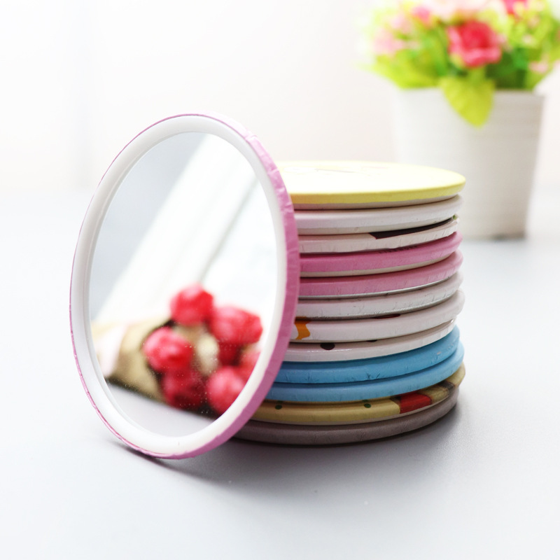 T Korean Style Cute Cartoon Small Mirror Makeup Mirror Makeup on the Go Mirror Wholesale Special Offer