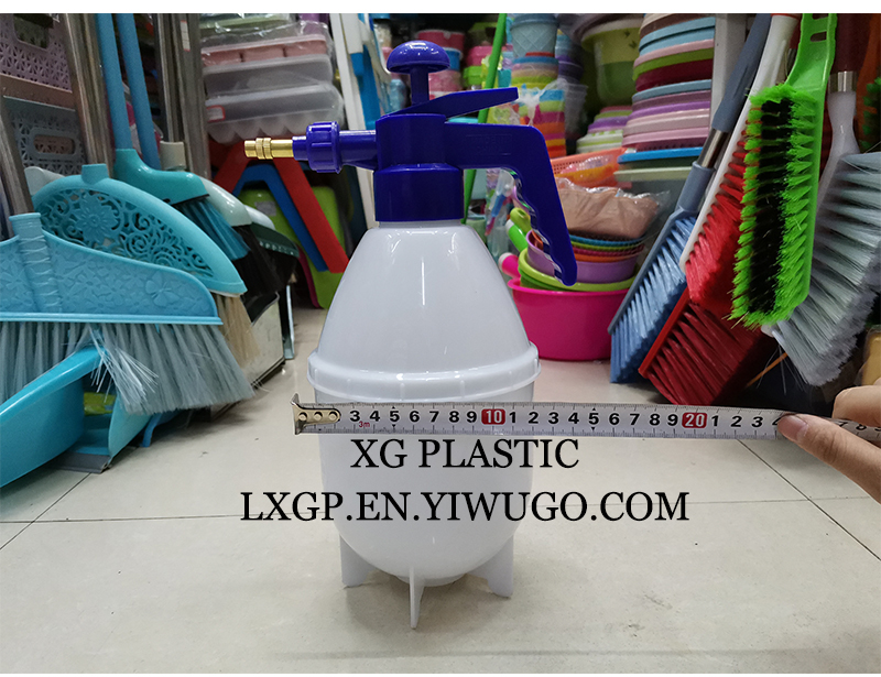 0.8/1.5/2L spray bottle sanitation epidemic prevention empty spray bottle gardening plant watering can durable sprayer
