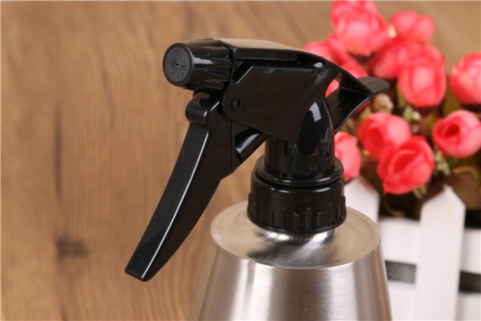 Factory Direct Sales High-End Creative 304 Stainless Steel Sprinkling Can Spray Bottle Alcohol Sprinkling Can Factory Direct Sales High-End Creative 304 Stainless Steel Sprinkling Can Spray Bottle Alcohol Sprinkling Can