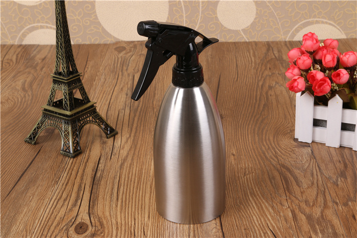 Factory Direct Sales Spot 304 Stainless Steel Small Spray Bottle Watering Hair Sprinkling Can Oil Dispenser 500ml Factory Direct Sales Spot 304 Stainless Steel Small Spray Bottle Watering Hair Sprinkling Can Oil Dispenser 500ml