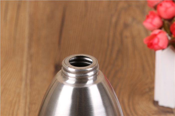 Factory Direct Sales Spot 304 Stainless Steel Small Spray Bottle Watering Hair Sprinkling Can Oil Dispenser 500ml Factory Direct Sales Spot 304 Stainless Steel Small Spray Bottle Watering Hair Sprinkling Can Oil Dispenser 500ml