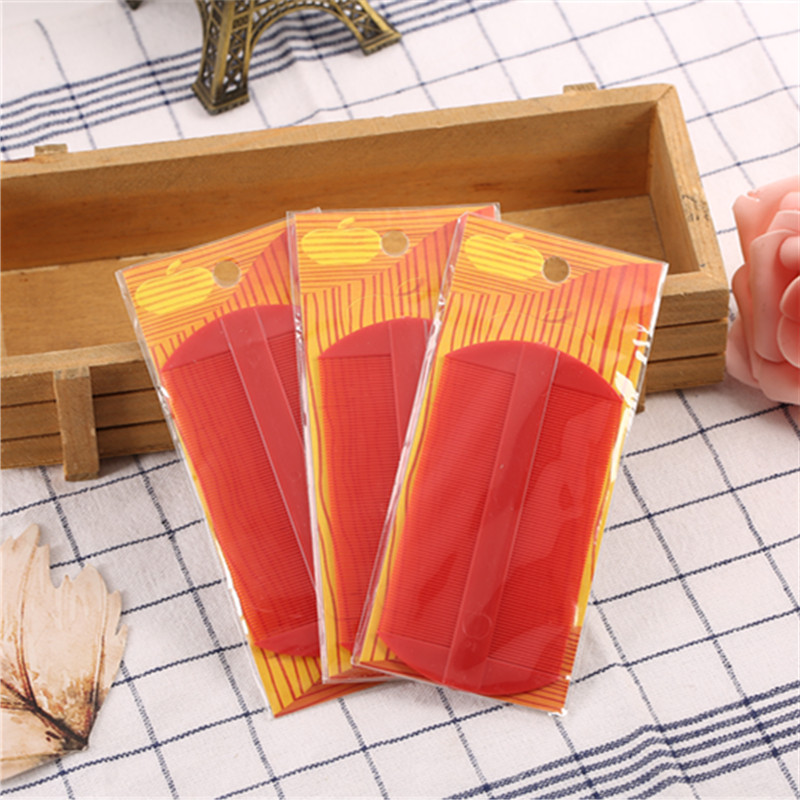 Denticulate lice comb comb comb plastic double-sided comb to clear dandruff dandruff strainer unary goods wholesale.