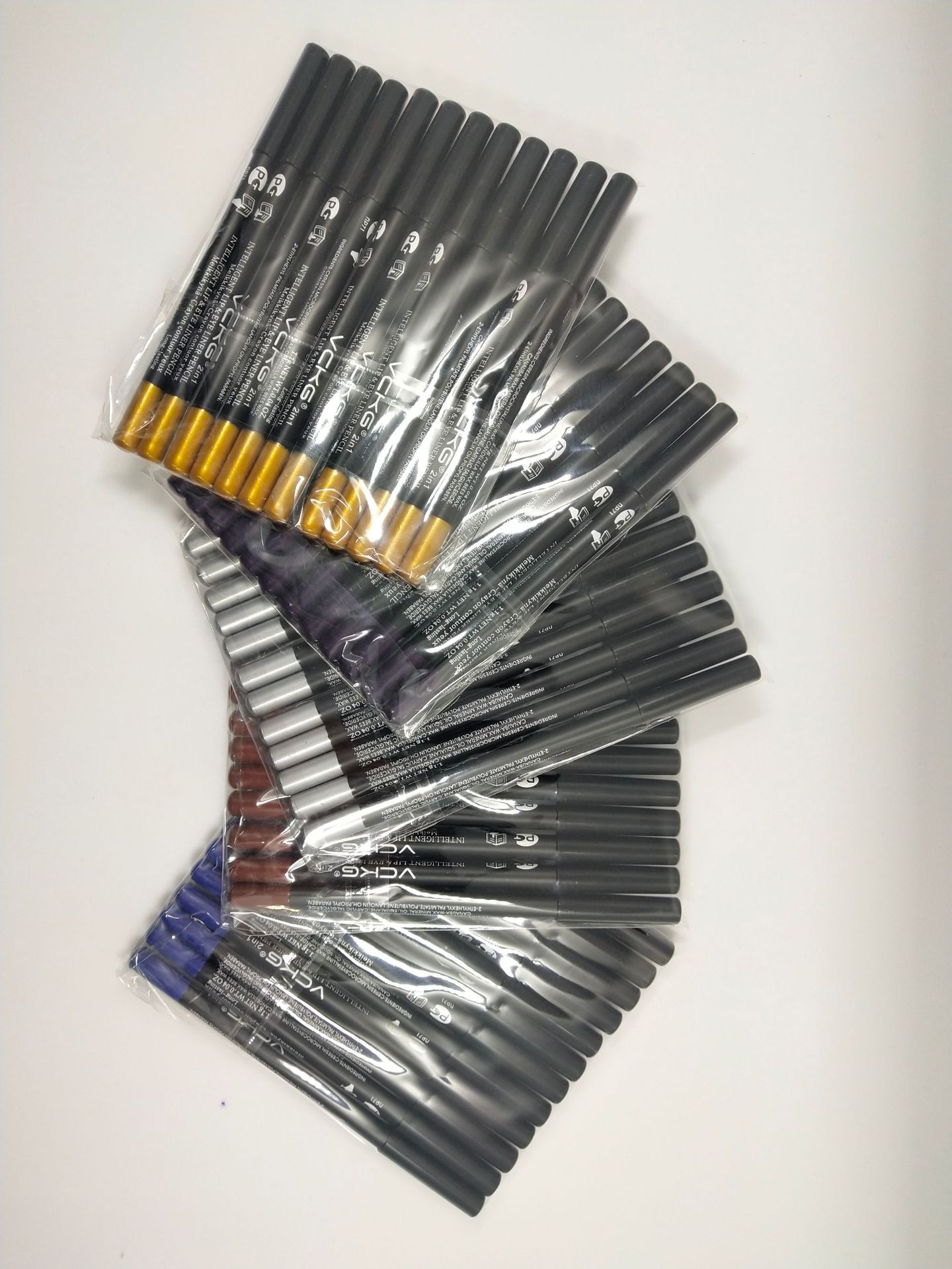 Manufacturers supply wholesale VCKG matte enrolled multi - color eyebrow pencil
