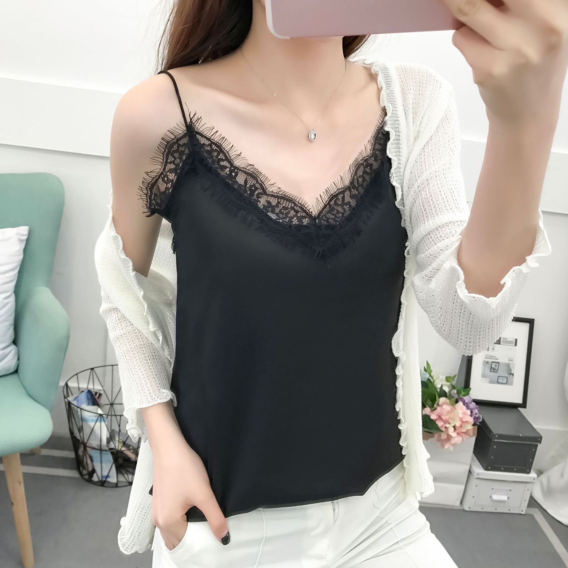 2020 Hong Kong Style Outerwear Camisole Women&#039;s Summer Sexy Slim-Fit Eyelashes Lace V-neck Chiffon Loose Base Shirt