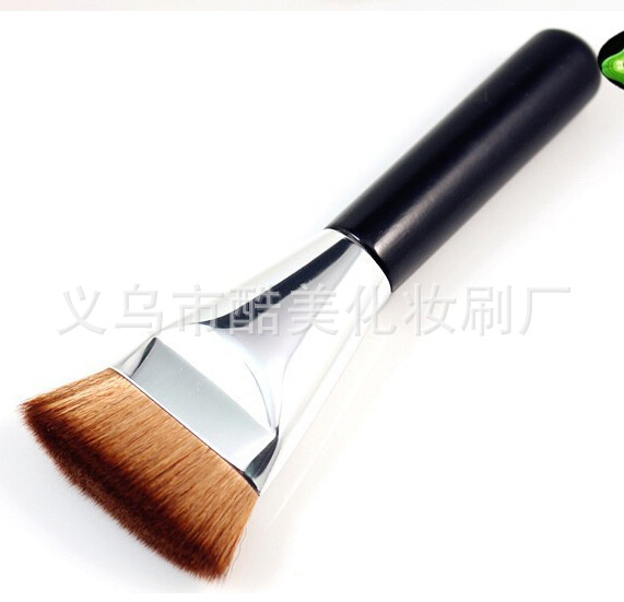 163 flat contour brush Blusher Brush