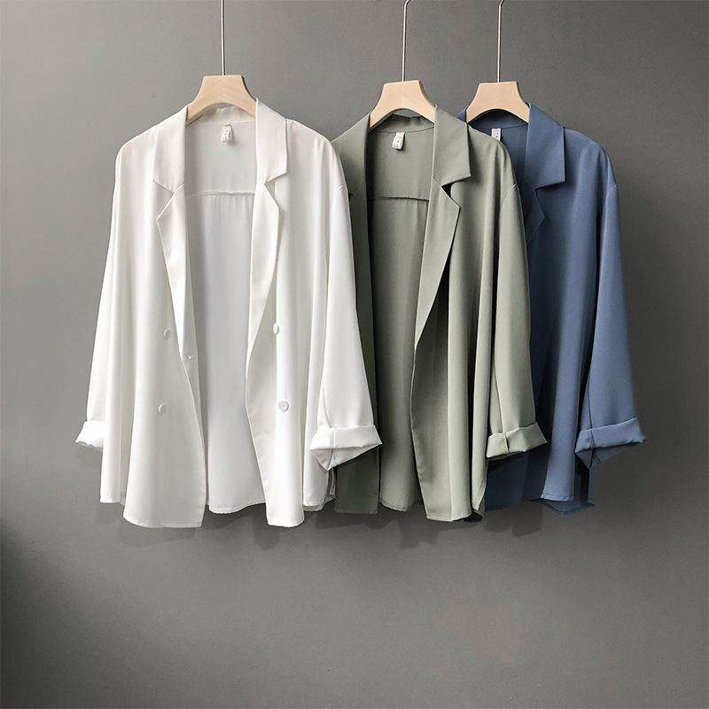 Summer 2020 new Korean web celebrity thin small suit jacket women's design sense of sunscreen loose suit 3355 Summer 2020 new Korean web celebrity thin small suit jacket women's design sense of sunscreen loose suit 3355