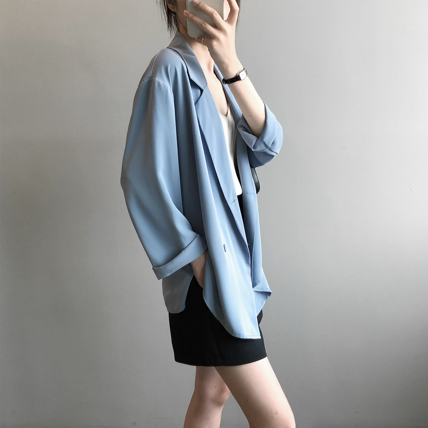 Summer 2020 new Korean web celebrity thin small suit jacket women's design sense of sunscreen loose suit 3355 Summer 2020 new Korean web celebrity thin small suit jacket women's design sense of sunscreen loose suit 3355
