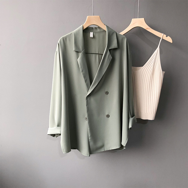 Summer 2020 new Korean web celebrity thin small suit jacket women's design sense of sunscreen loose suit 3355 Summer 2020 new Korean web celebrity thin small suit jacket women's design sense of sunscreen loose suit 3355