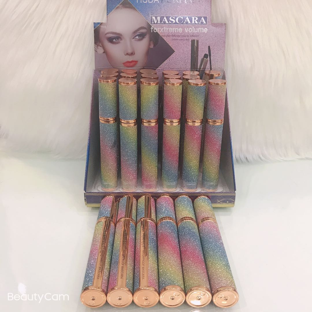 The new hot selling star tube mascara is slim, thick and poor