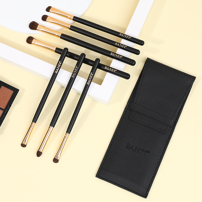 7 PCs Pony Hair Eye Makeup Brush Wooden Handle Animal Hair Makeup Tools Eye Shadow Brush Eyebrow Brush in Stock 7 PCs Pony Hair Eye Makeup Brush Wooden Handle Animal Hair Makeup Tools Eye Shadow Brush Eyebrow Brush in Stock