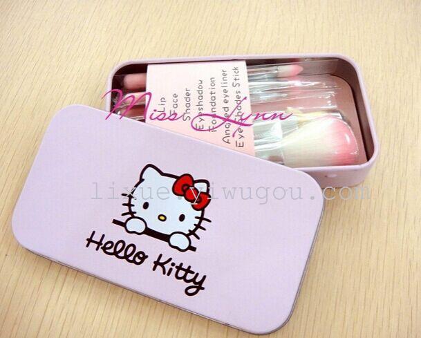 Hello Ktty Hello Kitty tin makeup brush