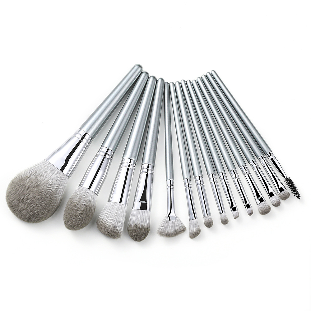 12 PCs Makeup Brush Set Full Set of Beauty Tools Powder Foundation Brush Eye Shadow Brush Wooden Handle Makeup Tools