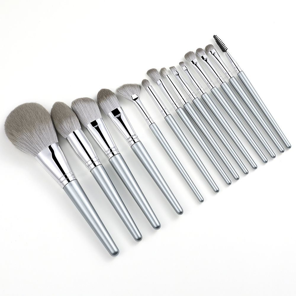 12 PCs Makeup Brush Set Full Set of Beauty Tools Powder Foundation Brush Eye Shadow Brush Wooden Handle Makeup Tools