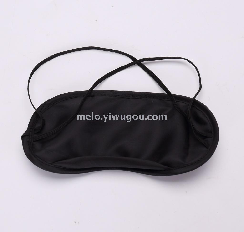 U-shaped pillow with cap (with eye patch + earplugs)