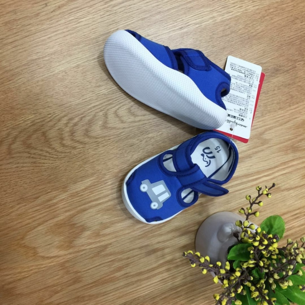 Mylar summer sandals for boys and girls baby shoes toddler shoes soft bottom soft light comfortable manufacturers