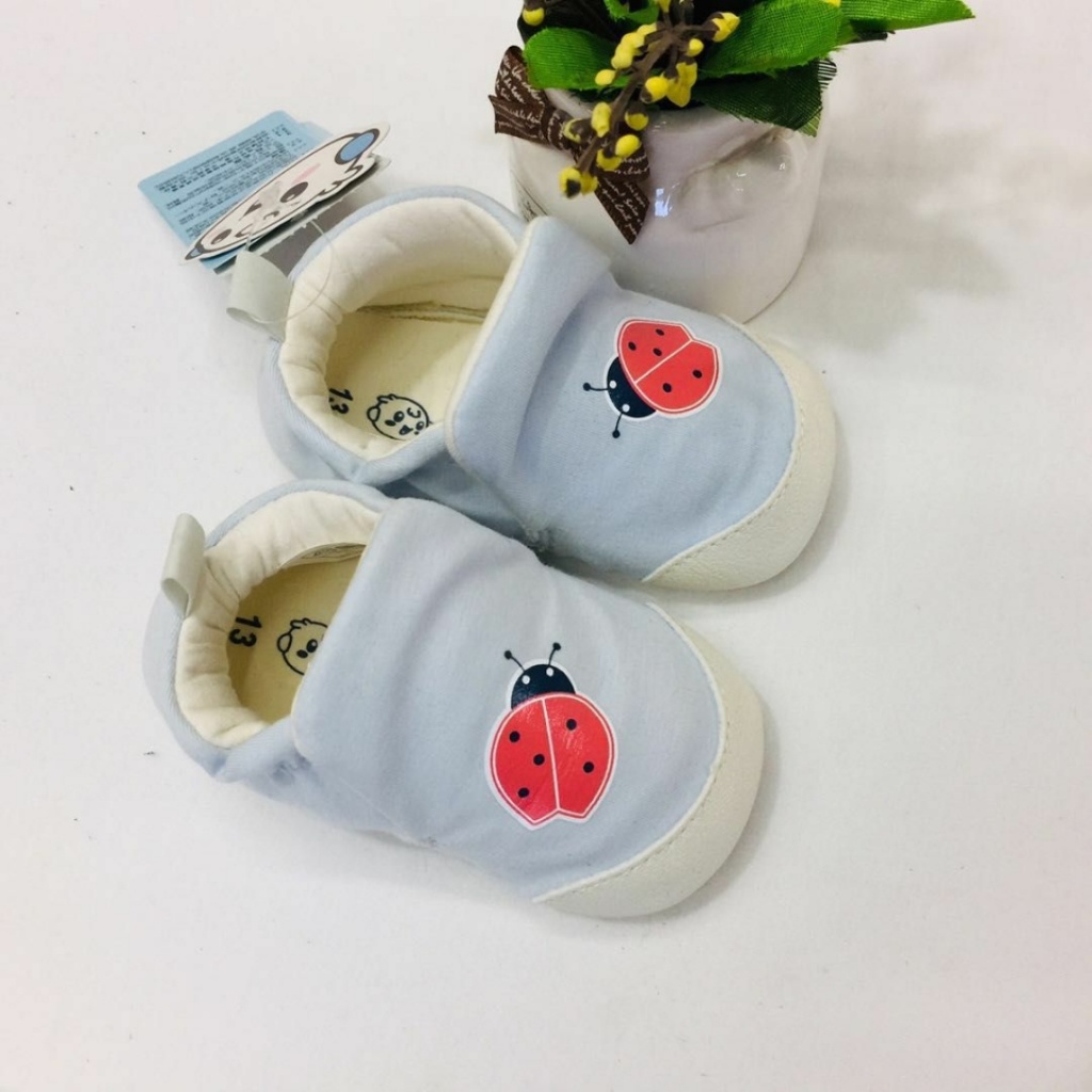Snow doll baby men and women baby shoes leather grain soft sole skin-friendly cotton manufacturers