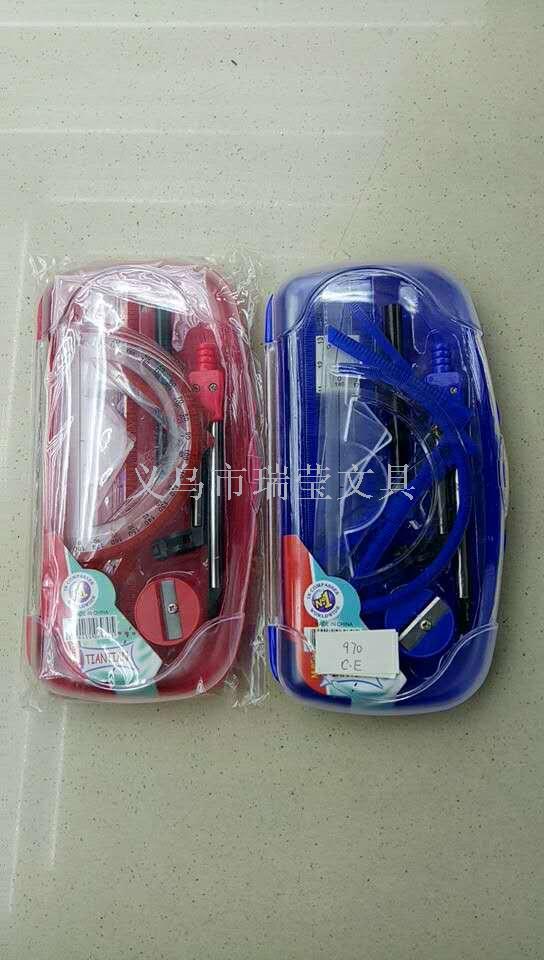 Compasses set for students plastic Compasses sold in foreign trade wholesale