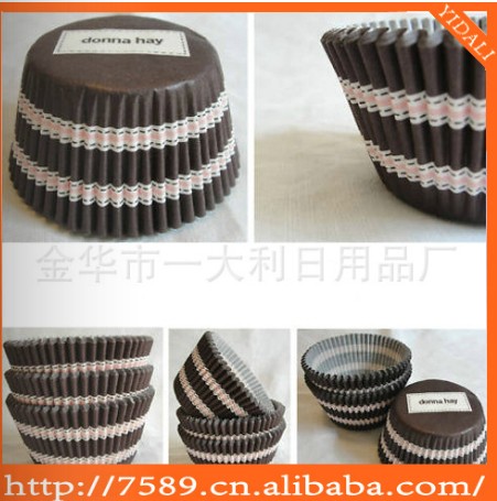 Customized paper cup valentine's day exquisite heart design cake paper cup. Customized paper cup valentine's day exquisite heart design cake paper cup.