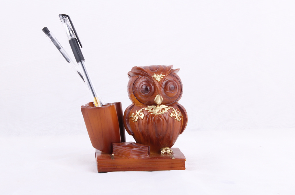 Resin Crafts Creative Wood Color Small Pencil Vase Decoration Living Room Office Study Pen Holder Decorations