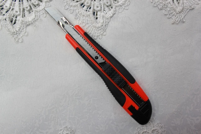 Supply KAIBO card utility knife cutting knife utility knife with rubber coated AD285 Kit Supply KAIBO card utility knife cutting knife utility knife with rubber coated AD285 Kit