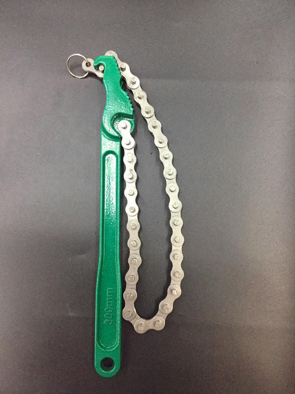 Multi-purpose machine filter wrench, oil filter, wrench filter, oil filter, oil removal tool, universal chain wrench.