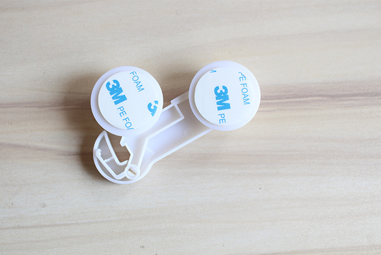 Safety Lock MultiFunctional Baby ThreeColor AntiClamp HandPair Unlocking Children's Safety Protective Supplies Safety Lock MultiFunctional Baby ThreeColor AntiClamp HandPair Unlocking Children's Safety Protective Supplies