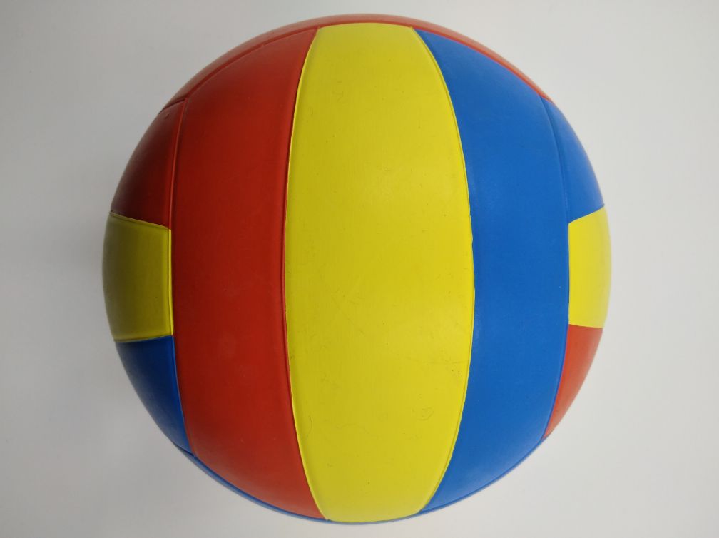 No.5 rubber color A volleyball 2~3 colors No.5 rubber color A volleyball 2~3 colors