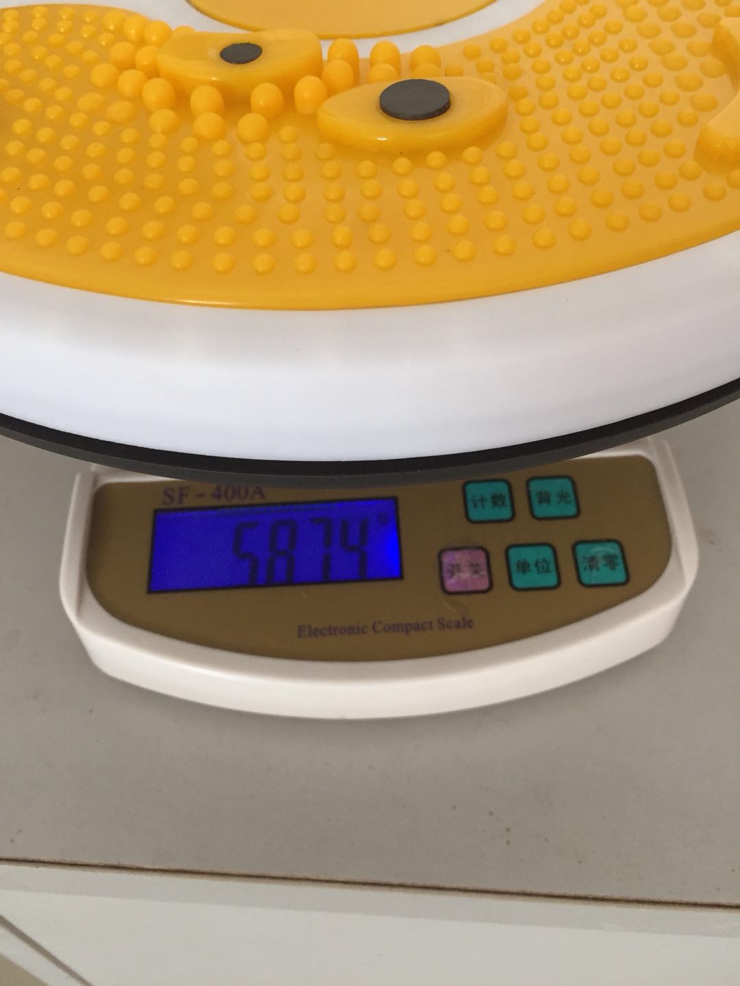 Lodestone twist waist plate strengthening version of the sports household fitness equipment dancing sports fitness equipment weight loss equipment