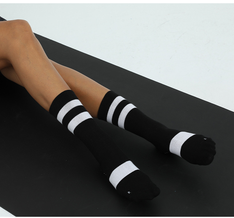 New Cross-Border Women's Yoga Mid-Length High-Top Pilates Floor Trampoline Sports Fitness Anti-Slip Breathable Socks