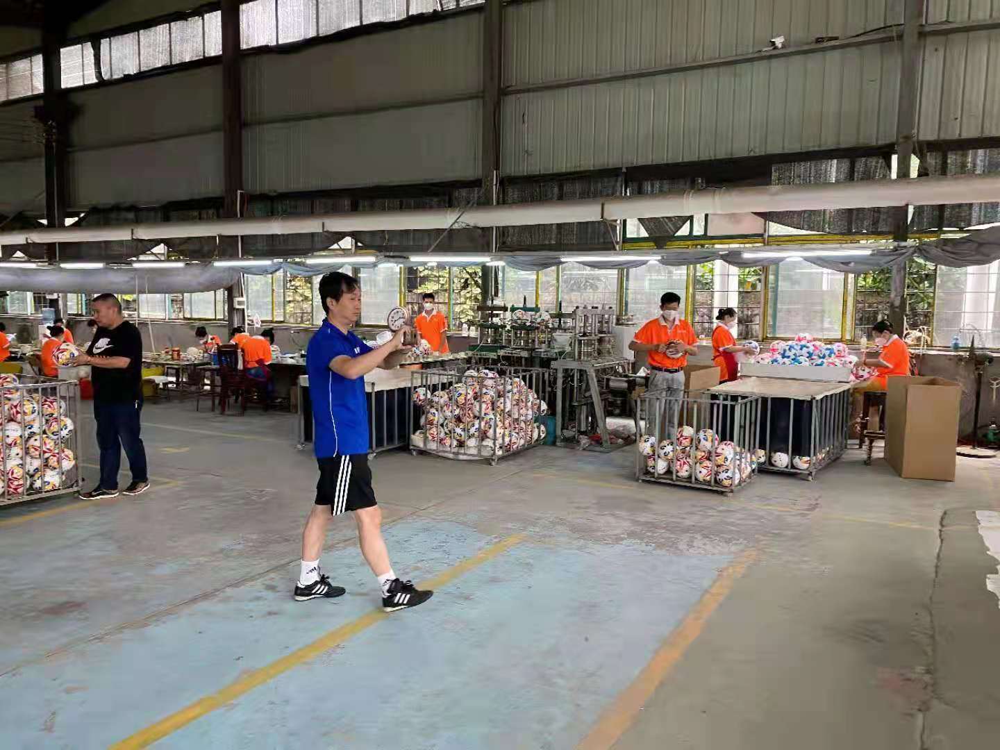 Pu Seamless Hand-Made Ball Official Ball Customized Football, Volleyball, Basketball Manufacturers Customized