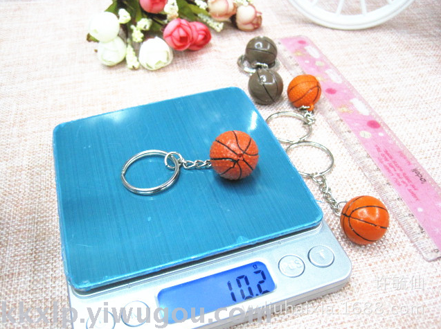 Sporting goods basketball football golf bowling table tennis cricket key chain key chain pendant wholesale Sporting goods basketball football golf bowling table tennis cricket key chain key chain pendant wholesale