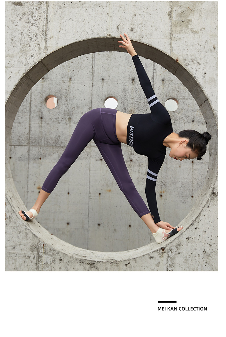 2021 High-End Five-Finger Contrast Color Yoga Socks Fitness Room Socks Pilates Professional Non-Slip Stockings for Dancing