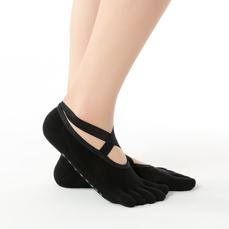 Yoga Socks Silicone Non-Slip Finger Socks Professional Female Trampoline Sports Fitness Pilates Beginner Yoga Socks Female Yoga Socks Silicone Non-Slip Finger Socks Professional Female Trampoline Sports Fitness Pilates Beginner Yoga Socks Female